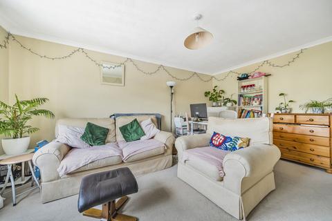2 bedroom maisonette for sale, Epsom Road, Guildford, Surrey, GU1