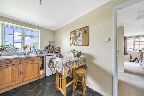 2 bedroom maisonette for sale, Epsom Road, Guildford, Surrey, GU1