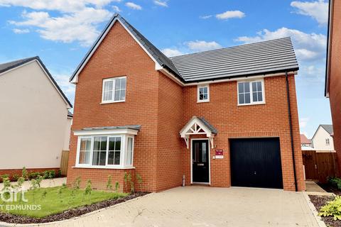 4 bedroom detached house for sale, Post Drive, Stowupland, Stowmarket
