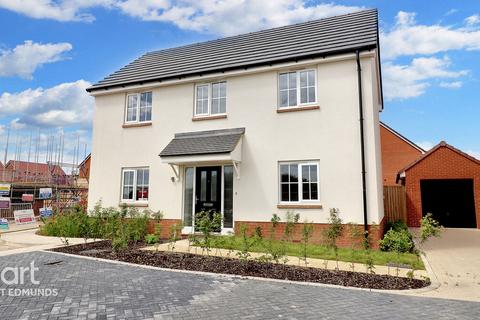 4 bedroom detached house for sale, Post Drive, Stowupland, Stowmarket