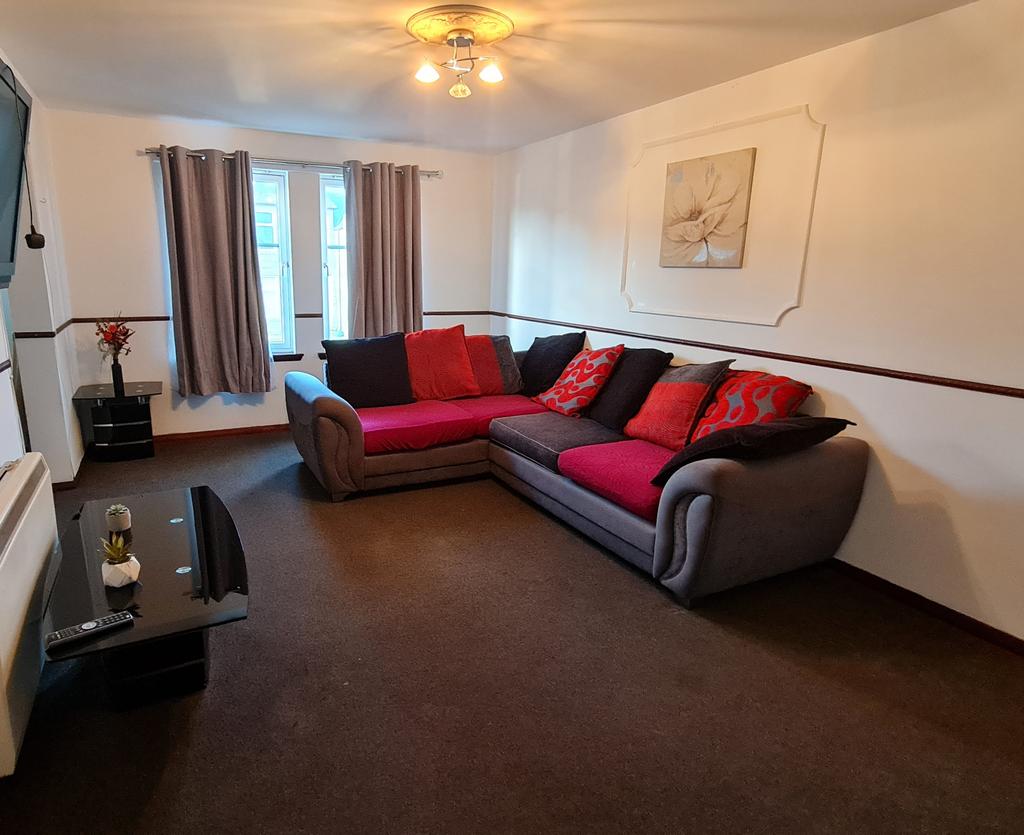 Charlotte Street, Fraserburgh AB43 2 bed flat to rent £500 pcm (£115 pw)