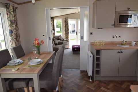 2 bedroom static caravan for sale, Pevensey Bay Holiday Park