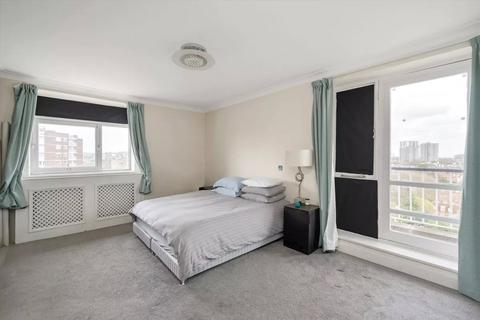 3 bedroom apartment for sale, Walsingham, St Johns Wood Road, St Johns Wood, London, NW8