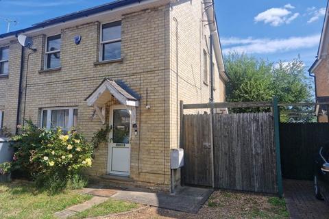 3 bedroom semi-detached house to rent, Station Road, Shepreth, Royston