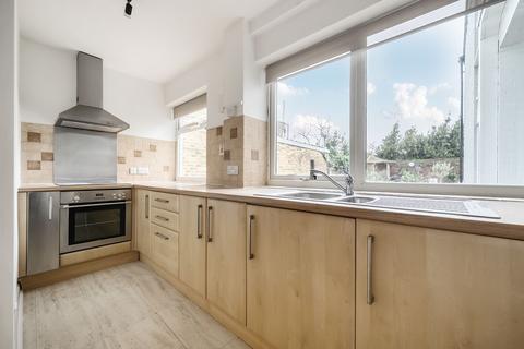 2 bedroom flat for sale, New Road, Richmond, TW10