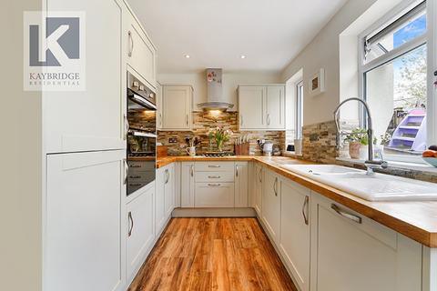20 Shortcroft Road, Epsom, KT17 2EW