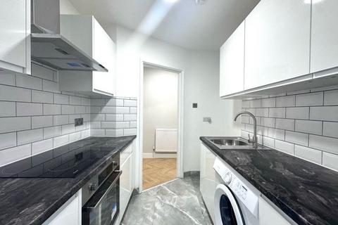 2 bedroom ground floor flat to rent, Mount Pleasant Road, London, N17