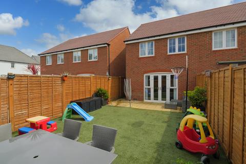 9 Castle View, Hythe, CT21 4BF