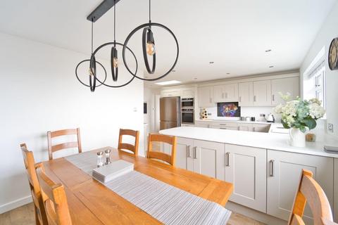 72 Hillside Road, Portishead, Bristol, BS20 8JR