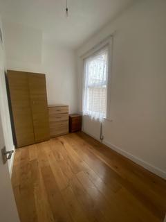 2 bedroom flat to rent, Caledon Road, London E6