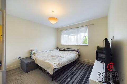 3 bedroom terraced house for sale, Great Central Avenue, South Ruislip, Middlesex, HA4