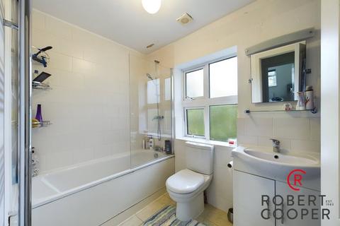 3 bedroom terraced house for sale, Great Central Avenue, South Ruislip, Middlesex, HA4