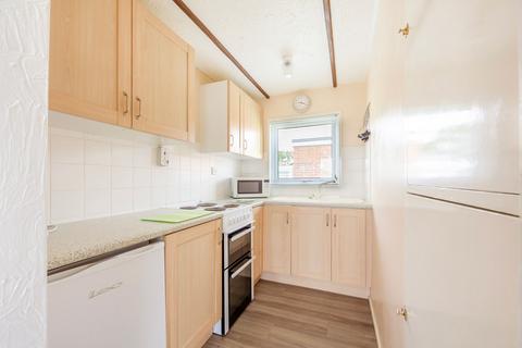 2 bedroom chalet for sale, California Road, Great Yarmouth
