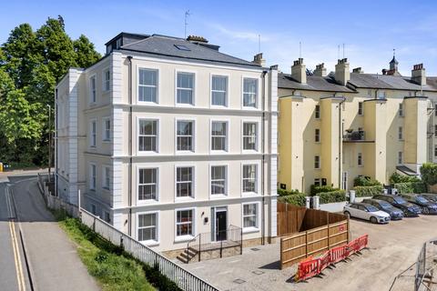 2 bedroom apartment for sale, Nevill Terrace, Tunbridge Wells, TN2