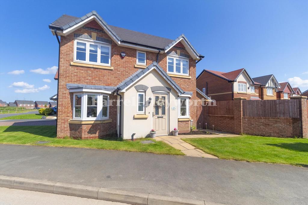 Sapphire Drive, Poulton Le Fylde FY6 3 bed detached house for sale £