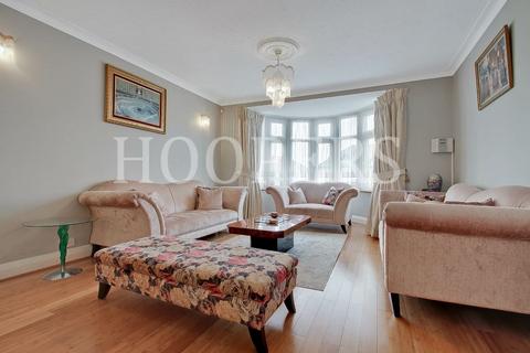 4 bedroom semi-detached house for sale, Randall Avenue, London, NW2