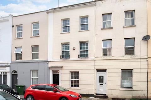 5 bedroom terraced house for sale, St. Georges Street, Cheltenham, GL50