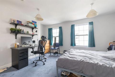 5 bedroom terraced house for sale, St. Georges Street, Cheltenham, GL50