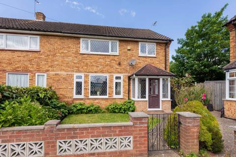 3 bedroom semi-detached house for sale, Stile Road, Langley SL3