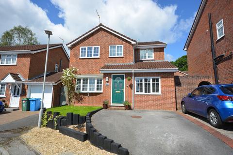 4 bedroom detached house for sale, Bullfinch Close, Creekmoor, Poole BH17
