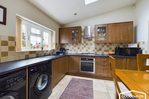 62 Booth Street, Walsall, WS3 3EF