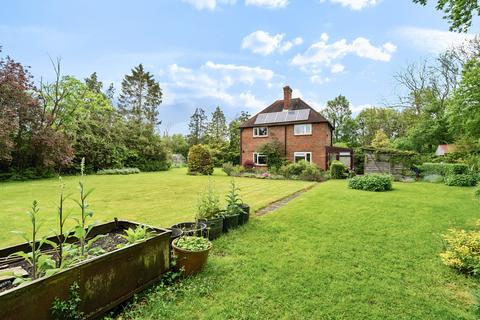 Cleygate Cottage Bailes Lane, Normandy, Guildford, GU3 2BA
