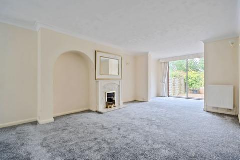 5 Markfield Road, Caterham, CR3 6RP