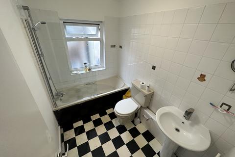 1 bedroom apartment to rent, Withington Road, Manchester, M16