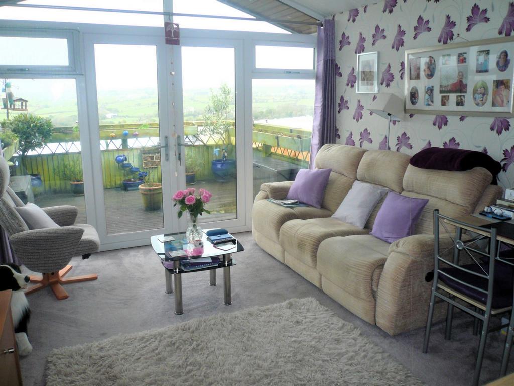 Lounge Area