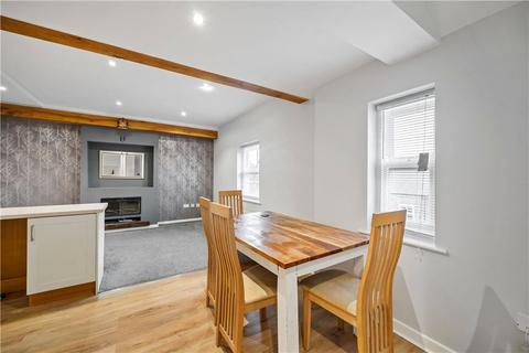 22, Florentines Court Allhallowgate, Ripon, HG4 1WB