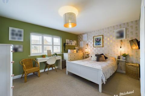 46 Fuggle Drive, Aylesbury, HP21 9AY
