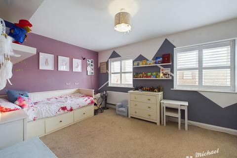 46 Fuggle Drive, Aylesbury, HP21 9AY