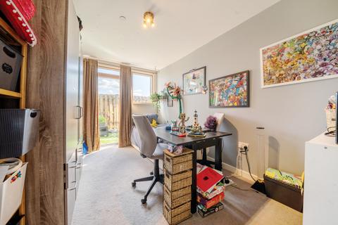 2 bedroom apartment for sale, Deepak House, 955 Garratt Lane, London, SW17