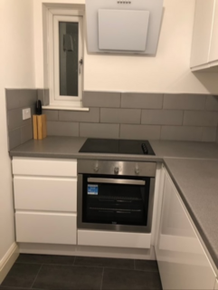 2 bedroom flat to rent, Castleview Gardens, Ilford, Essex, IG1