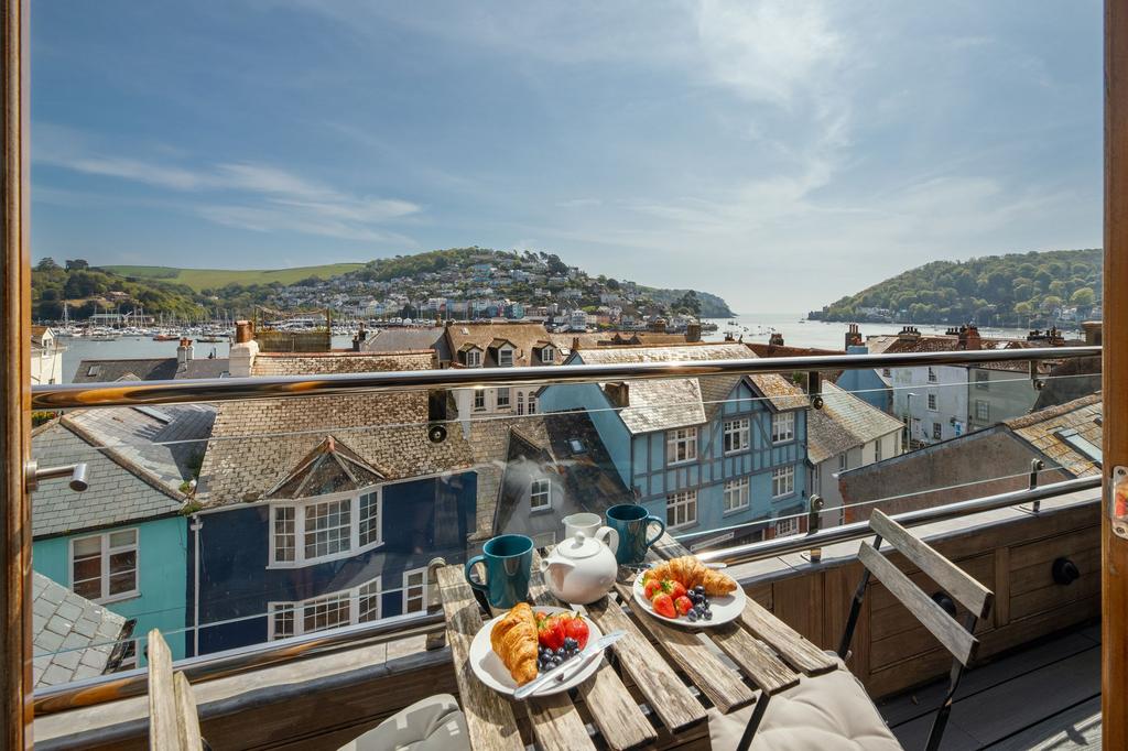 Balcony Perfect View Dartmouth