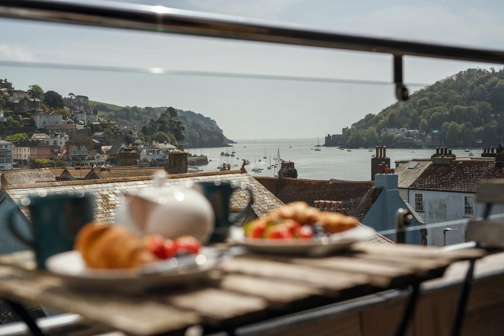 Balcony Perfect View Dartmouth