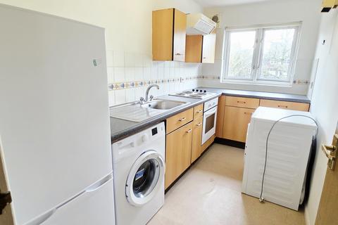 1 bedroom apartment to rent, Maidenbower, Crawley RH10