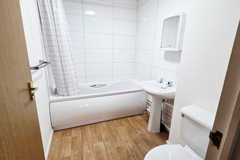 1 bedroom apartment to rent, Maidenbower, Crawley RH10