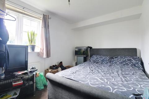 17 Kellner Gardens, Oldbury, B69 3DX