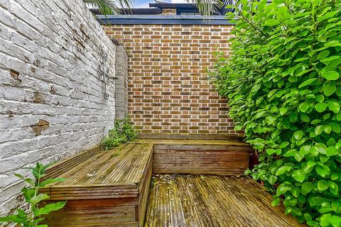 2 bedroom end of terrace house for sale, West Cliff, Whitstable, Kent