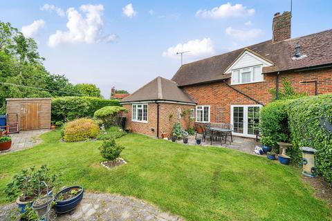 4 bedroom semi-detached house for sale, Layters Close, Chalfont St. Peter, Gerrards Cross