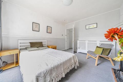 3 bedroom terraced house for sale, Deventer Crescent, East Dulwich