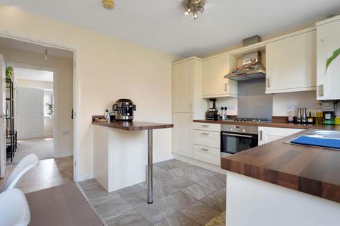18 Blacksmiths Avenue, Barleythorpe, Oakham, LE15 7TD