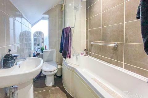 1 bedroom cluster house to rent, The Beehive, 1 Jumpers Road, Christchurch, Dorset