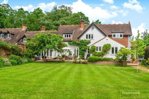 undefined, College Ride, Bagshot, Surrey, GU19