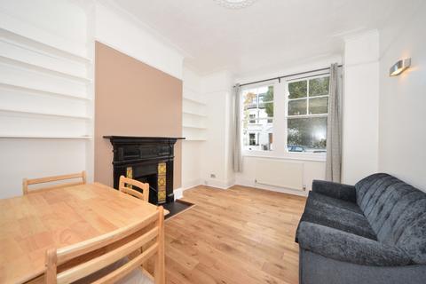 3 bedroom terraced house to rent, Wardo Avenue, London, SW6