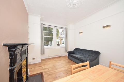 3 bedroom terraced house to rent, Wardo Avenue, London, SW6