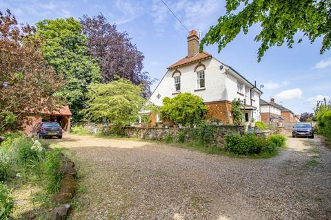 5 bedroom detached house for sale, Gayton Road, Kings Lynn