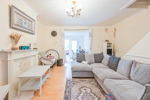 2 bedroom terraced house for sale, Hesperus Crescent, E14, Canary Wharf, London, E14