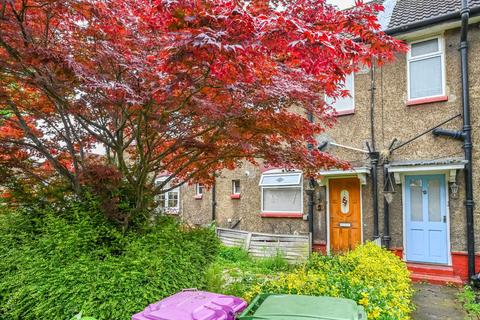 2 bedroom terraced house for sale, Hesperus Crescent, E14, Canary Wharf, London, E14